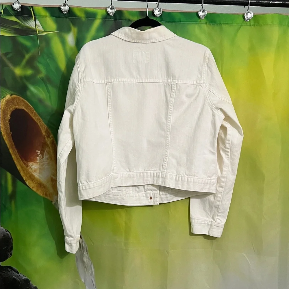Old Navy White Jean Jacket - Picture 3 of 4